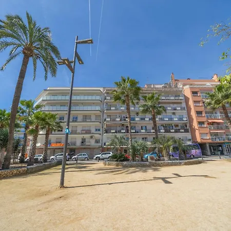 Apartment Homeholidaysrentals Sampai - Costa Barcelona